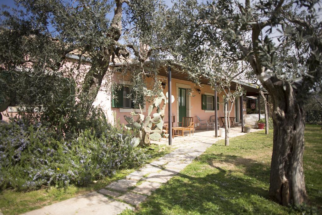 Signor Cesare Agrobistrot B&B Сан-Джованни-Ротондо Экстерьер фото
